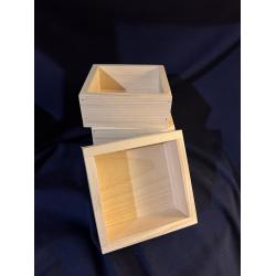 Коробочка-кашпо 120*120 мм