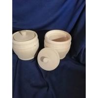 Бочонок-цукерниця середній.