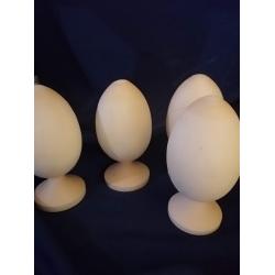 Яйце на підставаці 125 мм