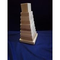 Пірамідка квадратна.