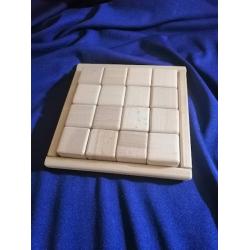 Набір з квадратиками для ігри